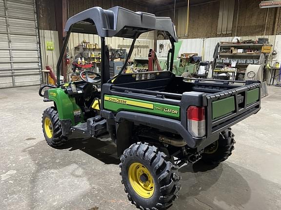 Image of John Deere Gator XUV 825i equipment image 2