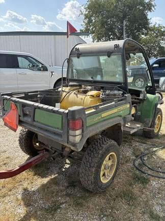 Image of John Deere Gator XUV 825i equipment image 4