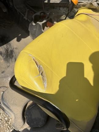 Image of John Deere Gator XUV 825i equipment image 1
