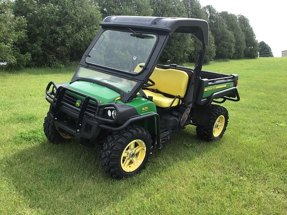 Image of John Deere Gator XUV 825i Primary image