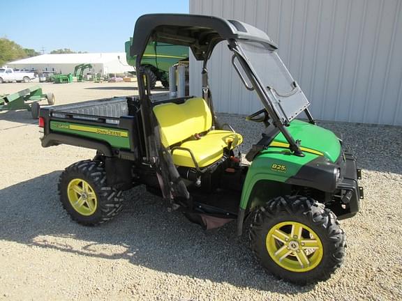 Image of John Deere Gator XUV 825i Primary image