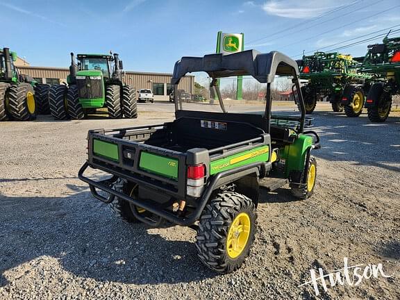 Image of John Deere Gator XUV 825i equipment image 3