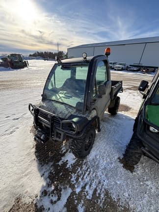 Image of John Deere Gator XUV 825i equipment image 2