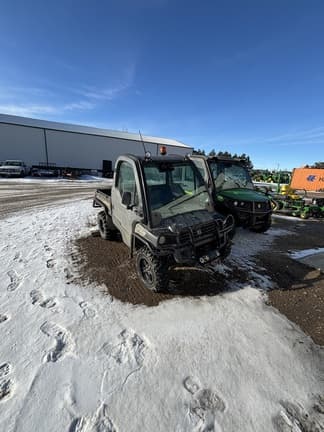 Image of John Deere Gator XUV 825i equipment image 3