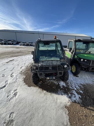 Image of John Deere Gator XUV 825i equipment image 1
