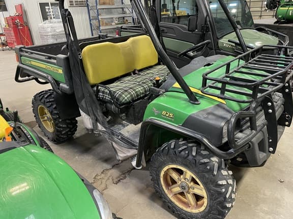 Image of John Deere Gator XUV 825i Primary image