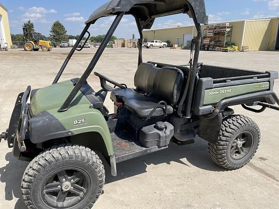 Image of John Deere Gator XUV 825i equipment image 2