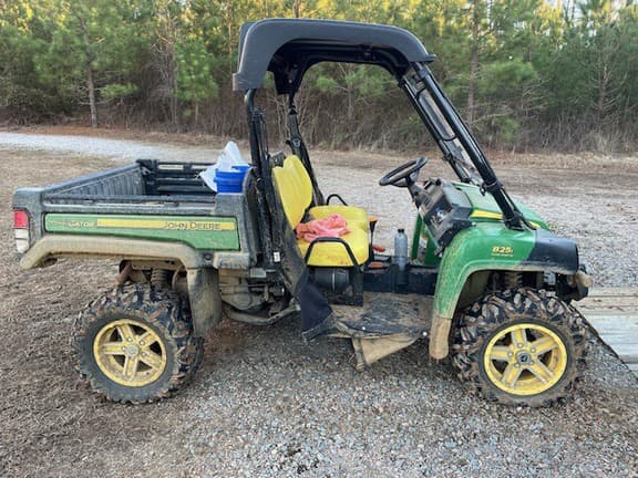 Image of John Deere Gator XUV 825i equipment image 3
