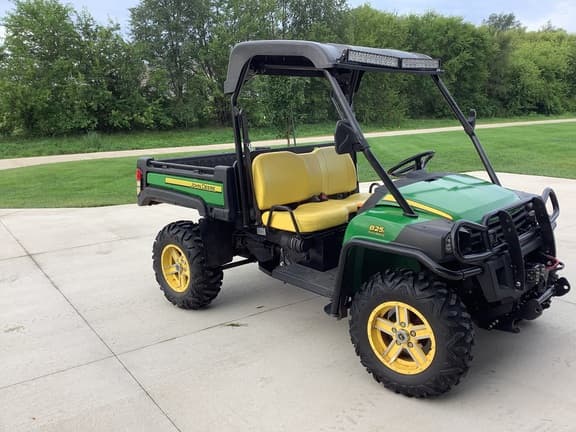 Image of John Deere Gator XUV 825i Primary image