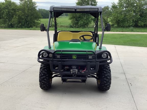 Image of John Deere Gator XUV 825i equipment image 2