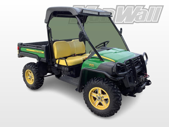 2016 John Deere Gator XUV 825i Equipment Image0