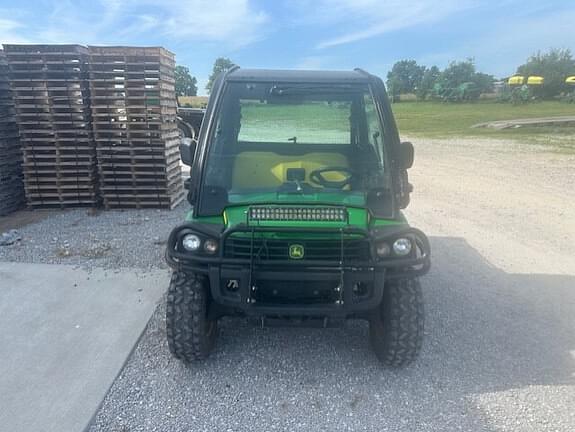 Image of John Deere Gator XUV 825i equipment image 1