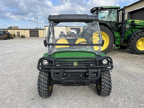Image of John Deere Gator XUV 825i equipment image 3