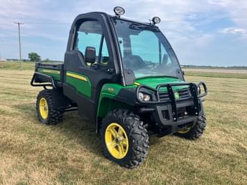 Main image John Deere Gator XUV 825i