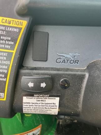Image of John Deere Gator XUV 825i equipment image 4