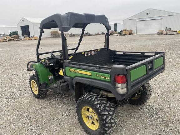 Image of John Deere Gator XUV 825i equipment image 1