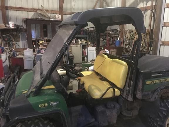 Image of John Deere Gator XUV 825i equipment image 2