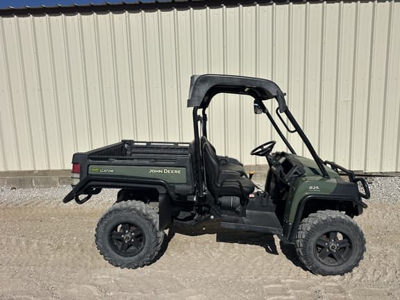 Image of John Deere Gator XUV 825i equipment image 1