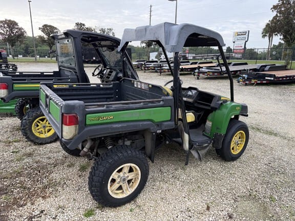 John Deere Gator XUV 825i Equipment Image0