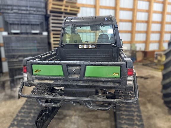 Image of John Deere Gator XUV 825i equipment image 1