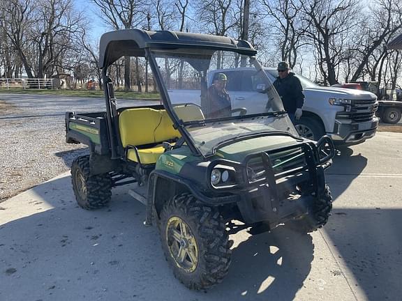 Image of John Deere Gator XUV 825i equipment image 1