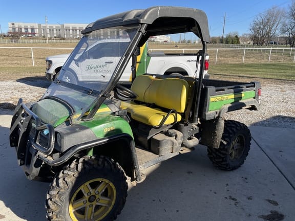 2016 John Deere Gator XUV 825i Equipment Image0