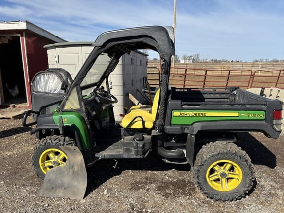 Image of John Deere Gator XUV 825i Primary image