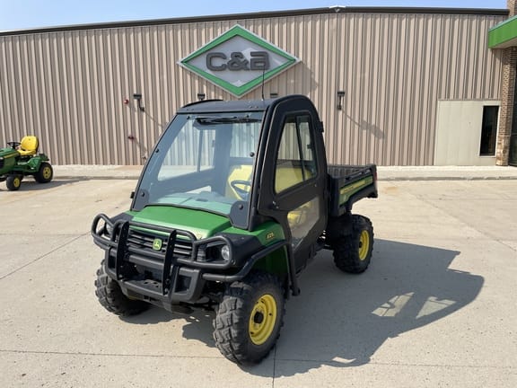 Main image John Deere Gator XUV 825i