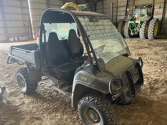 Image of John Deere Gator XUV 825i equipment image 4