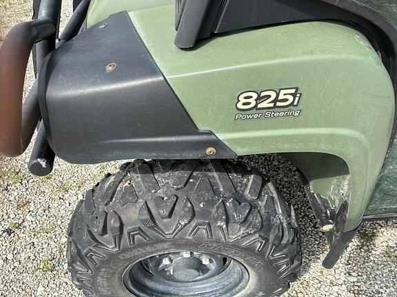 Image of John Deere Gator XUV 825i equipment image 4