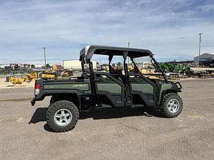 Main image John Deere Gator XUV 825i S4 7