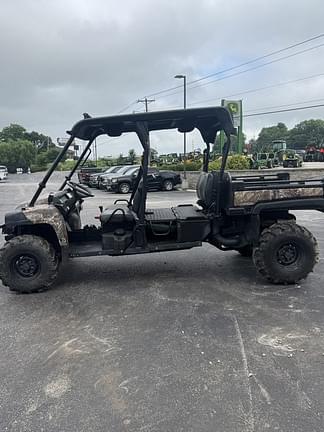 Image of John Deere Gator XUV 825i S4 equipment image 2