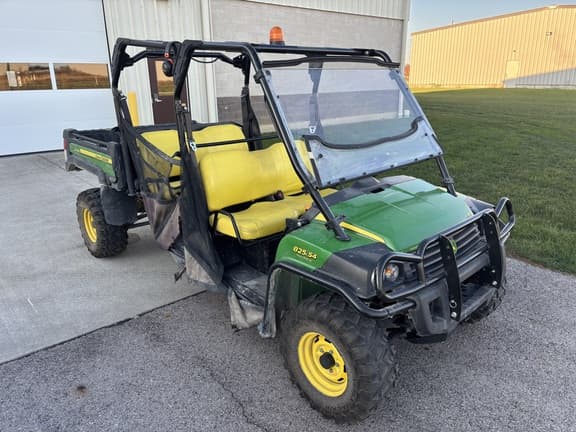 Image of John Deere Gator XUV 825i S4 equipment image 2