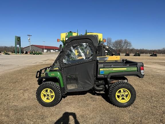 Image of John Deere Gator XUV 825i equipment image 3