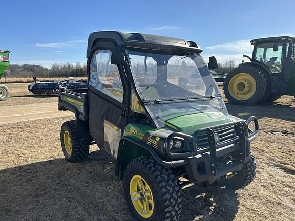 Image of John Deere Gator XUV 825i Primary image