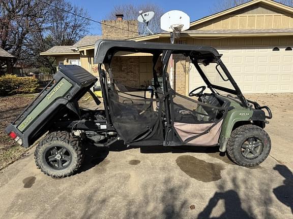 Image of John Deere Gator XUV 825i S4 Primary image