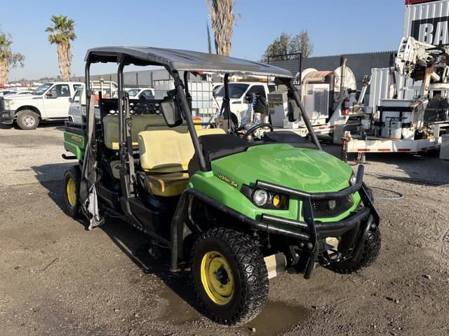 Image of John Deere XUV 560 S4 equipment image 1