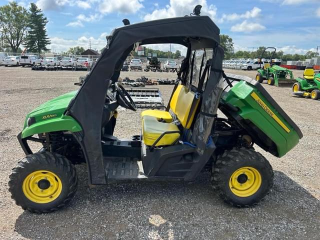 Image of John Deere XUV 590i Gator equipment image 3