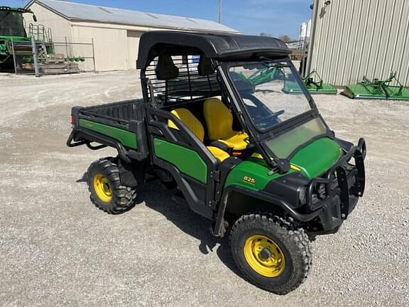 Image of John Deere Gator XUV 825i equipment image 2