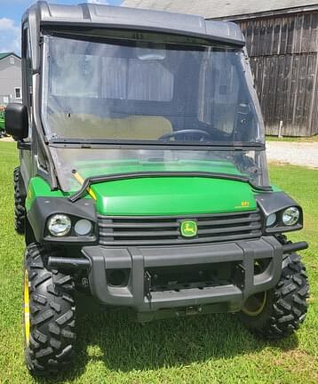 Image of John Deere Gator XUV 825i equipment image 2