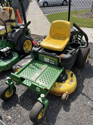 Main image John Deere Z335E