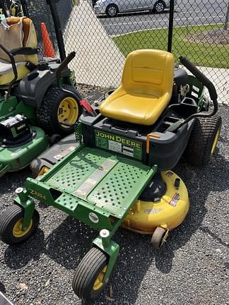 Image of John Deere Z335E Primary image