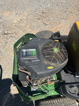 Image of John Deere Z335E equipment image 2