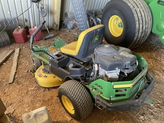 Image of John Deere Z335E equipment image 4