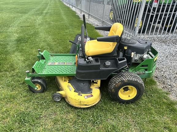 Image of John Deere Z355E equipment image 3