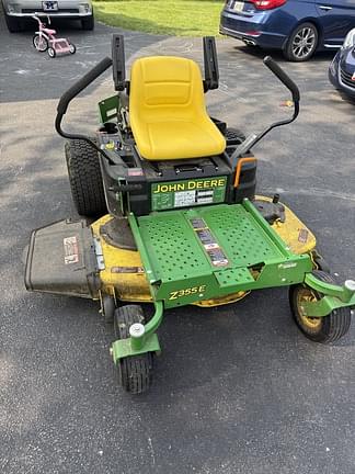 Image of John Deere Z355E Primary image
