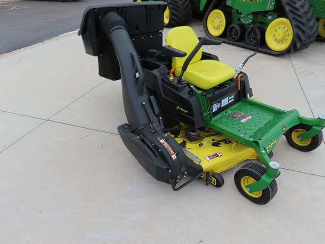 Image of John Deere Z535M equipment image 1
