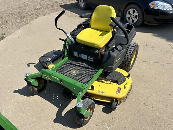 Image of John Deere Z535M Primary image