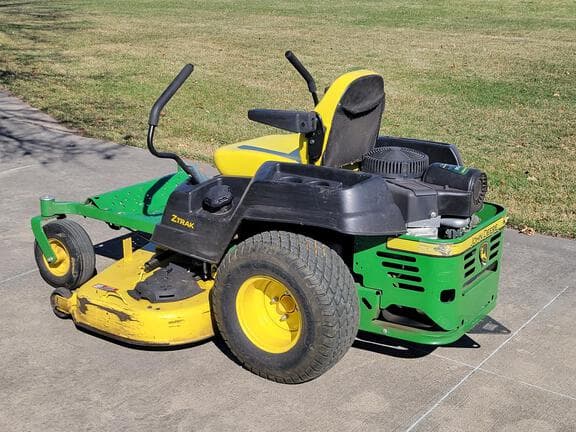 Image of John Deere Z535M equipment image 2