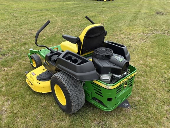 Image of John Deere Z535M equipment image 2